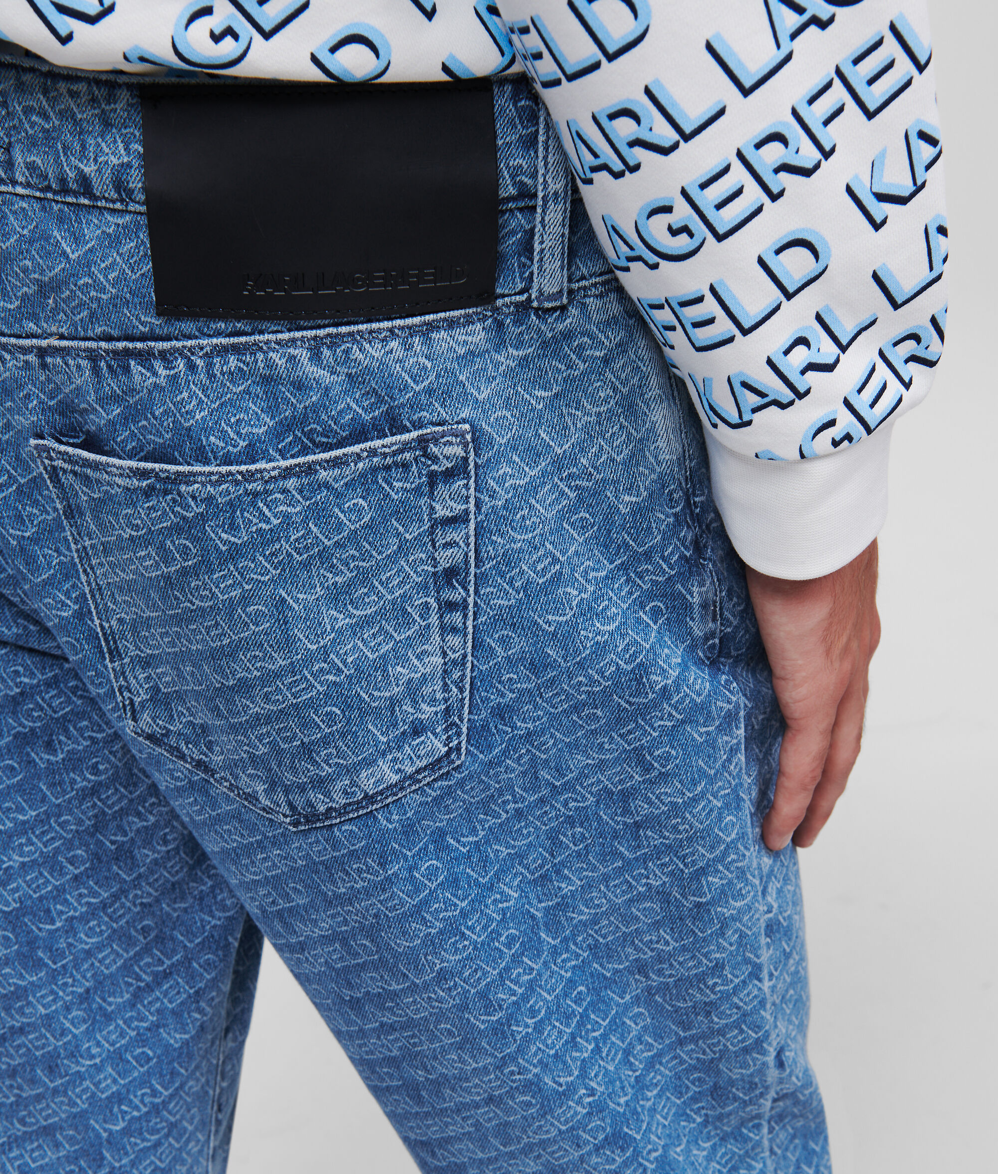 (image for) Top-Notch DIAGONAL KARL LOGO JEANS